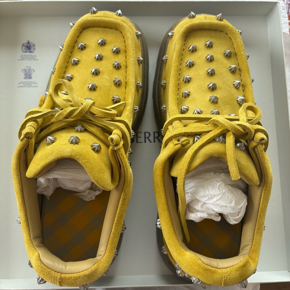 Brand new authentic Burberry men’s leather Spiked shoe loafer